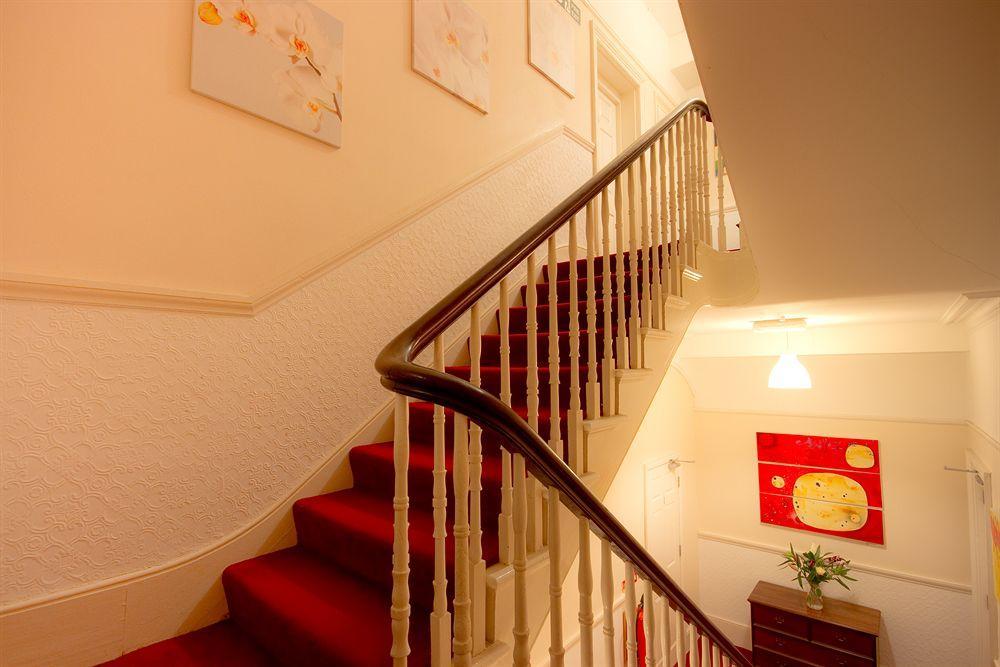 The Guesthouse East Истбурн Экстерьер фото